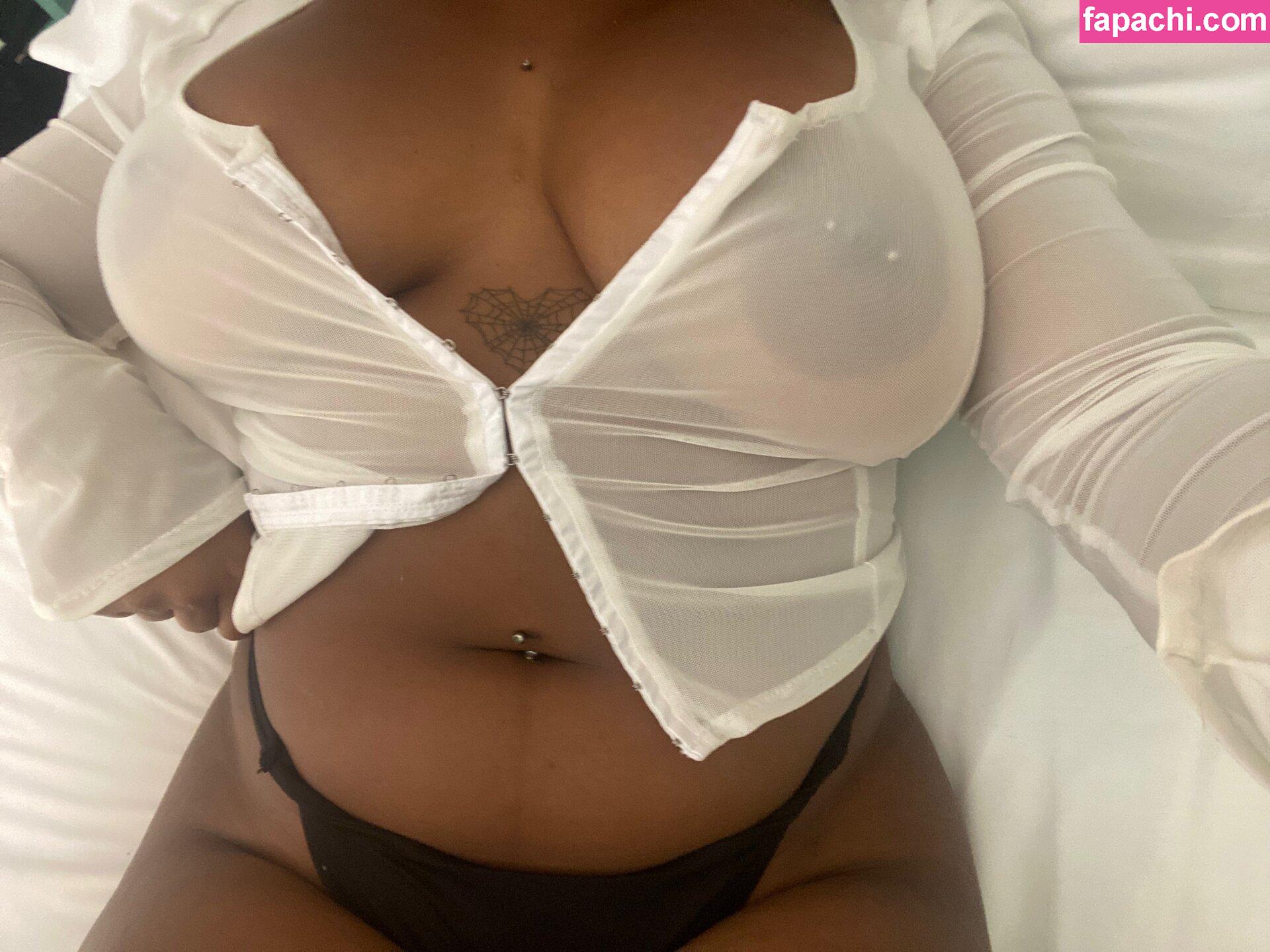 444kerrena / luvthat444u leaked nude photo #0007 from OnlyFans/Patreon