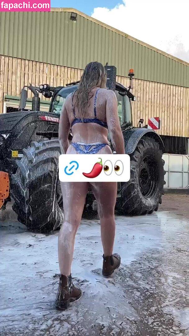 Abbie Coombes / Farmer / abi.coombes / abixonlyfans leaked nude photo #0006 from OnlyFans/Patreon