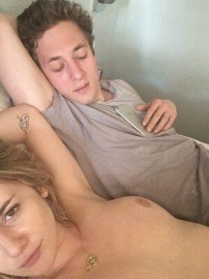 Addison Timlin leaked media #0143