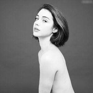 Adelaide Kane leaked media #0109