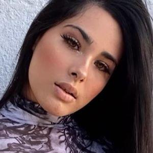 Adriana Olivarez avatar