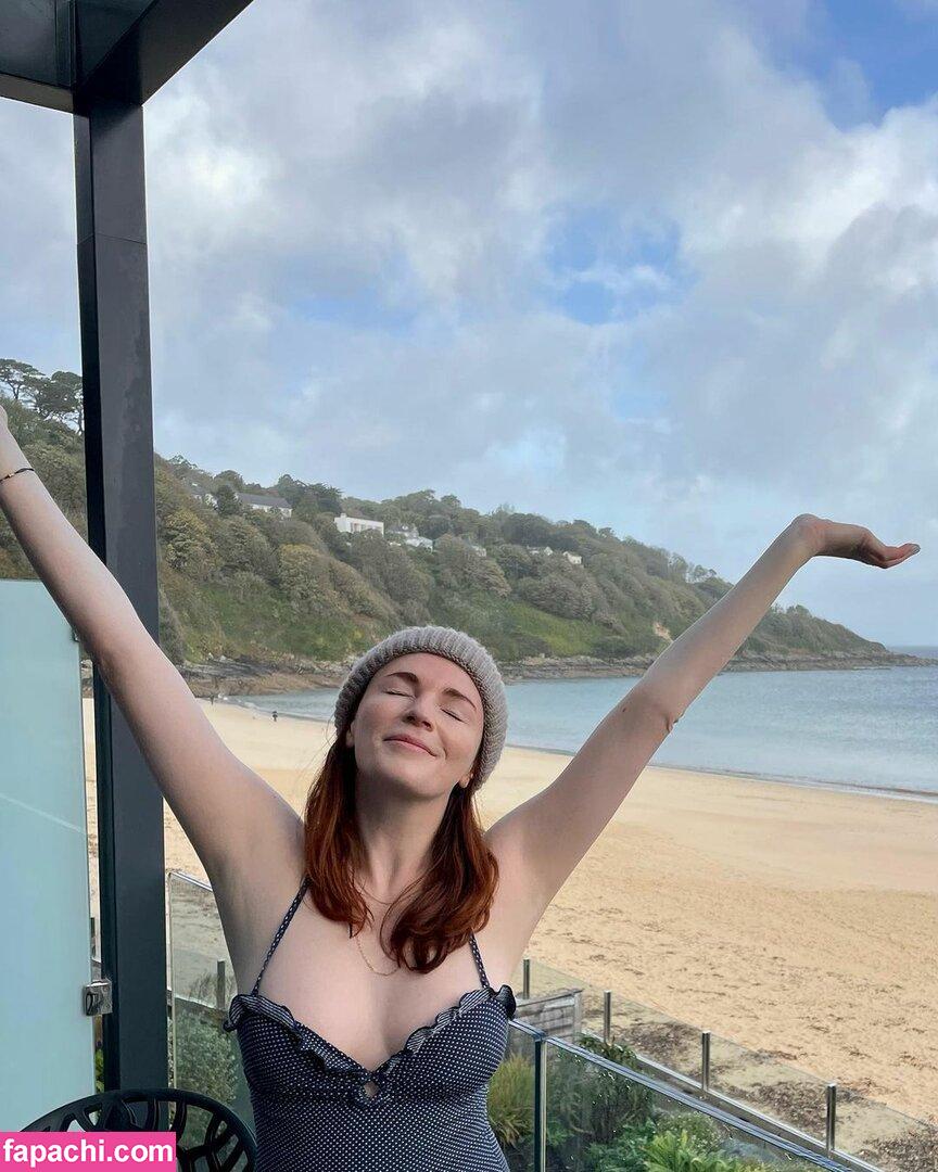 Aisling Bea / baby_aisling / weemissbea leaked nude photo #0046 from OnlyFans/Patreon