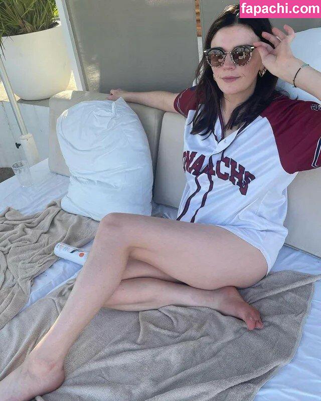 Aisling Bea / baby_aisling / weemissbea leaked nude photo #0050 from OnlyFans/Patreon