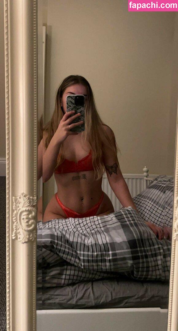 alana03 / honeybooboo leaked nude photo #0004 from OnlyFans/Patreon