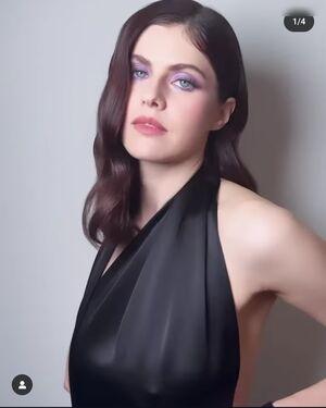 Alexandra Daddario leaked media #3064