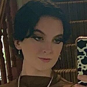 Alice S avatar