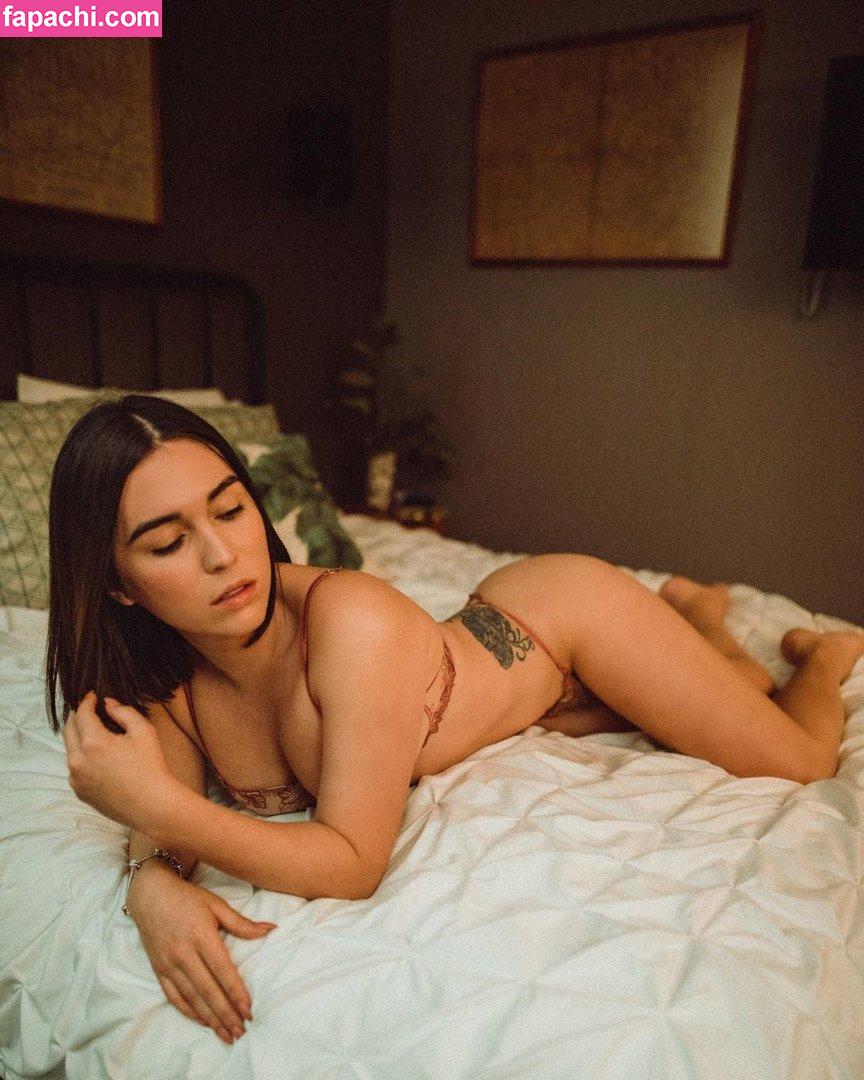 Alina Garza / AleAlejandra03 / Gallardo / alegallardo03 / alinagg leaked nude photo #0003 from OnlyFans/Patreon