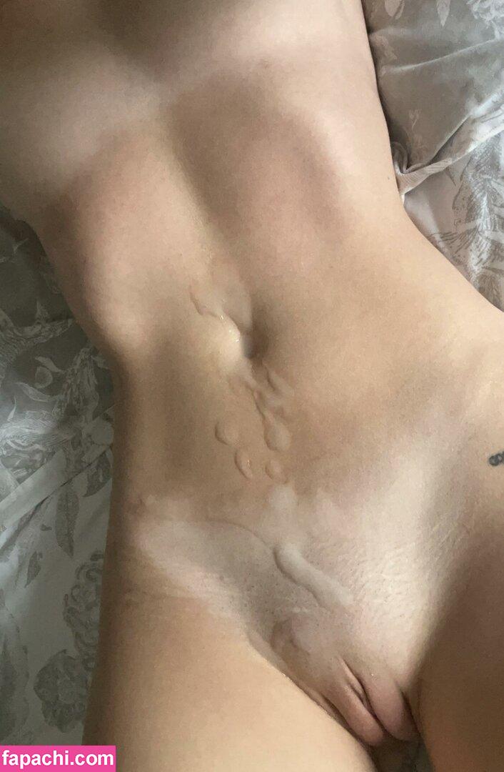 Alli12g / allibbyg12 / allison_gingy leaked nude photo #0002 from OnlyFans/Patreon