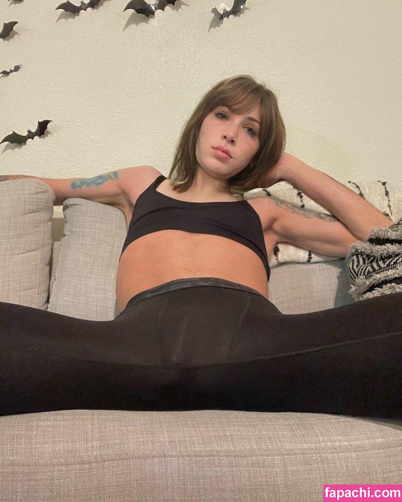 Allie Lilac / Allielilac92 / lilac.allie leaked nude photo #0005 from OnlyFans/Patreon