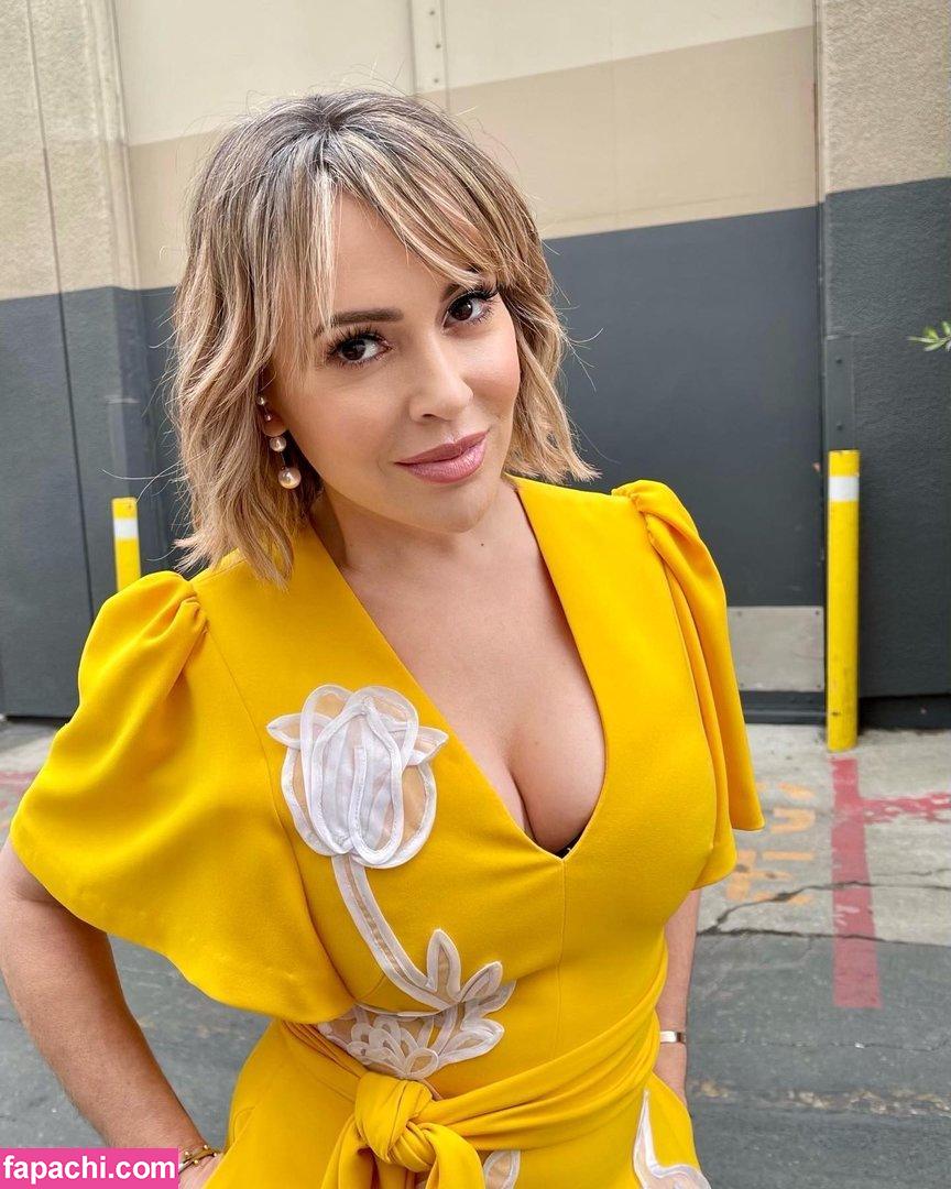 Alyssa Milano Alyssamilano Milanoalyssa Milanoxxx Leaked Nude Photo 0005 From Onlyfans