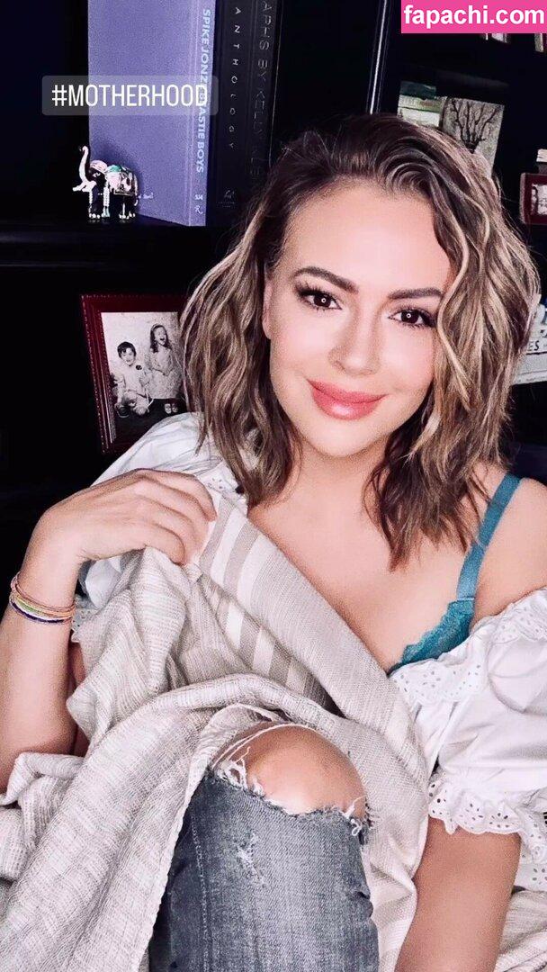 Alyssa Milano Alyssa Milano Milano Alyssa Milanoxxx Leaked Nude Photo From Onlyfans