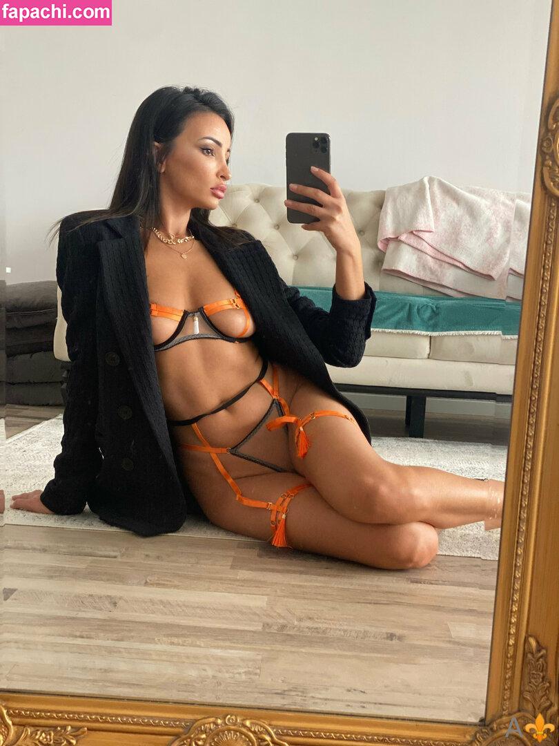 alyssia_kent / alyssia.kent_ leaked nude photo #0122 from OnlyFans/Patreon