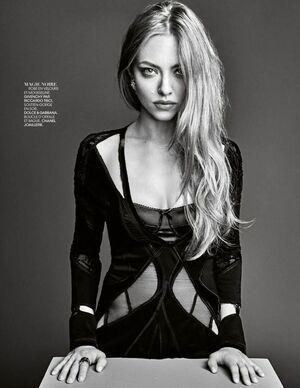 Amanda Seyfried leaked media #0216