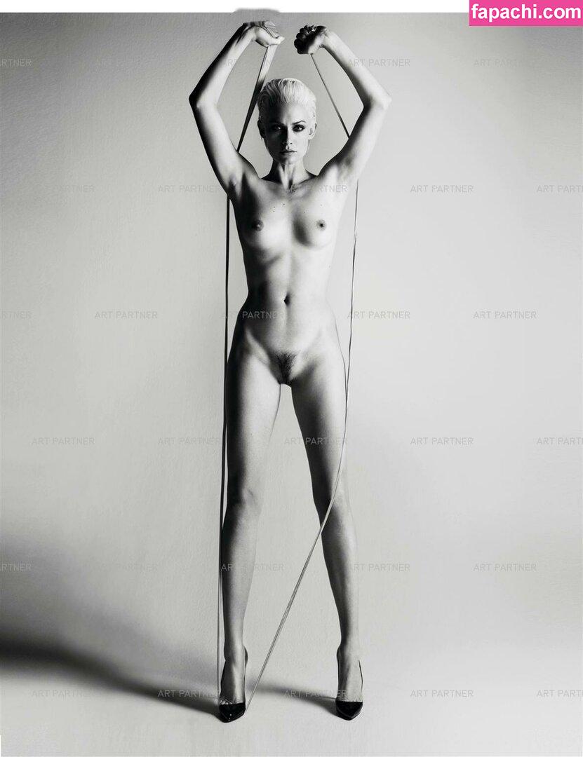 Amber Valletta / ambervalletta leaked nude photo #0001 from OnlyFans/Patreon