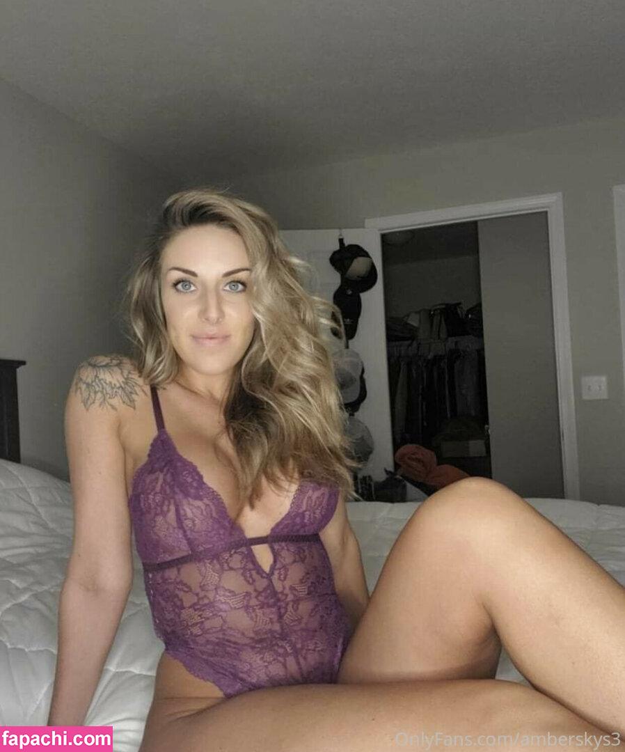 Amberskys3 / amberskies3_ / kenzielynntaylor leaked nude photo #0001 from OnlyFans/Patreon