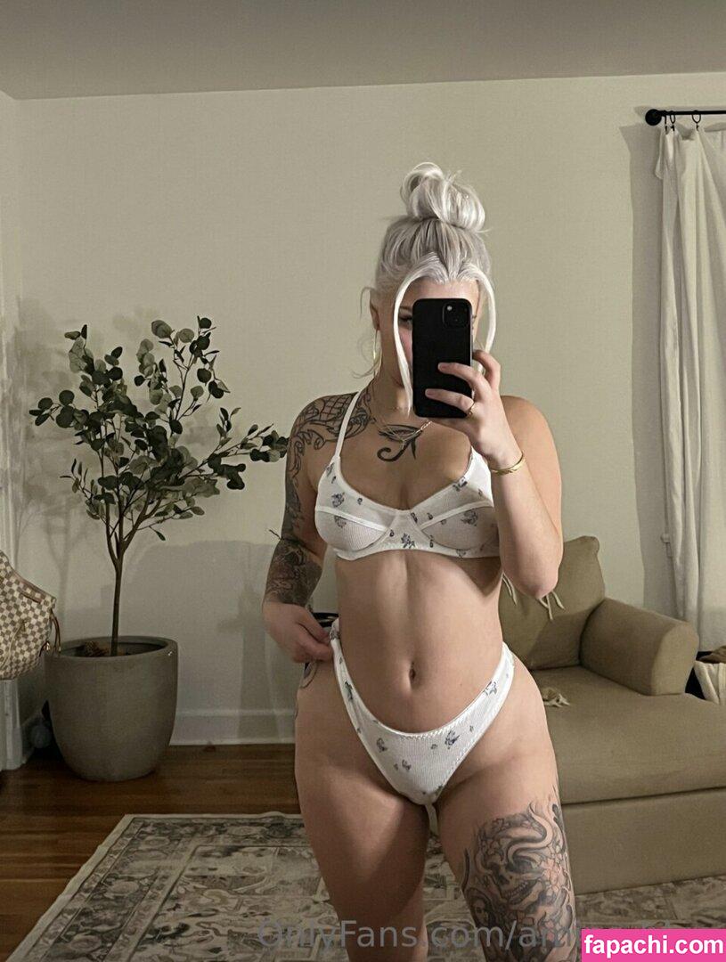 amina.blue / amina.blu leaked nude photo #0017 from OnlyFans/Patreon