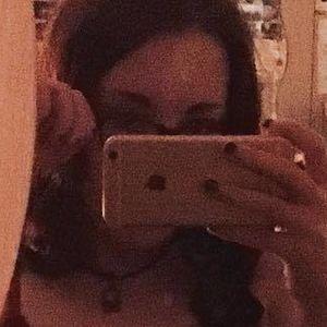 Amy G avatar