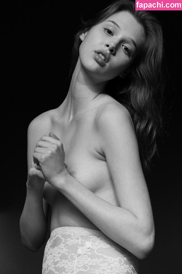 Anais Pouliot / anais_pouliot leaked nude photo #0074 from OnlyFans/Patreon