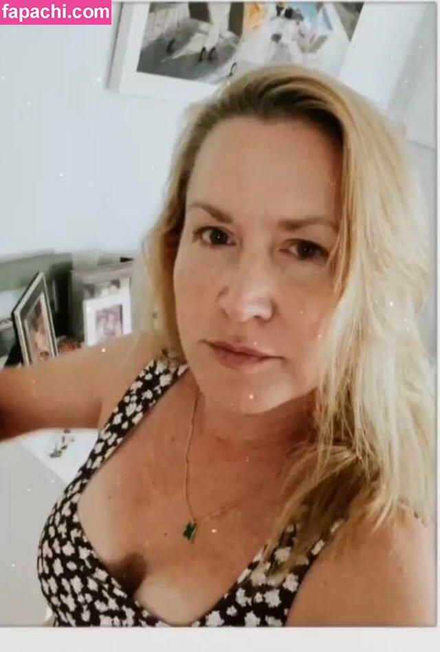 Angela Kinsey / angelakinsey / kinsey leaked nude photo #0003 from OnlyFans/Patreon