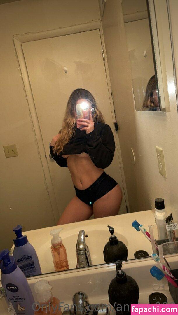 angiee223 / angieclydee / quaniee223 leaked nude photo #0004 from OnlyFans/Patreon