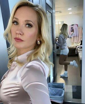 Anna Camp leaked media #0010