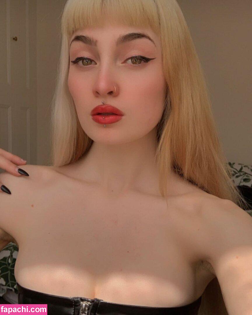 annie_lmm / matoushka leaked nude photo #0006 from OnlyFans/Patreon