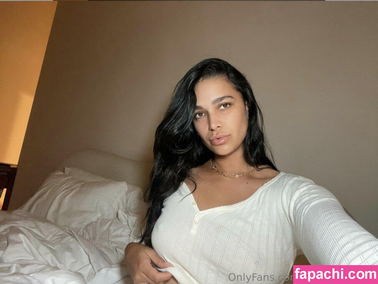 aprillovegeary leaked nude photo #0008 from OnlyFans/Patreon