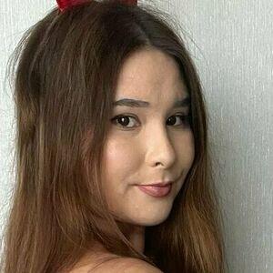 asianhotwife96 avatar