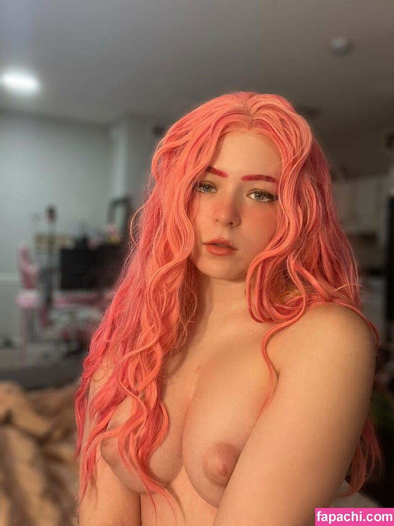 Aurora Brooke / aurora.brooke / aurora_brooke_writes / empressaurora0 leaked nude photo #0022 from OnlyFans/Patreon