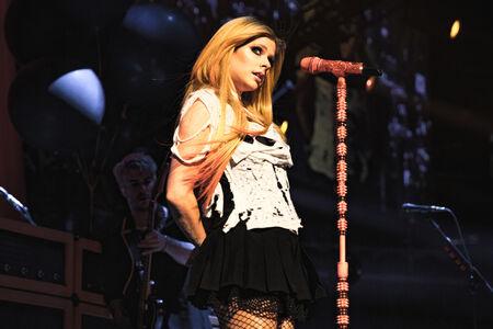 Avril Lavigne leaked media #0717
