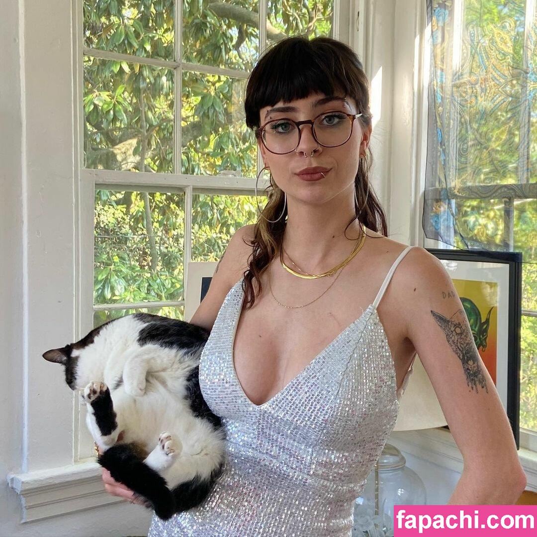 Aynsleigh Escher Caninemilk Leaked Nude Photo 0010 From Onlyfans Patreon