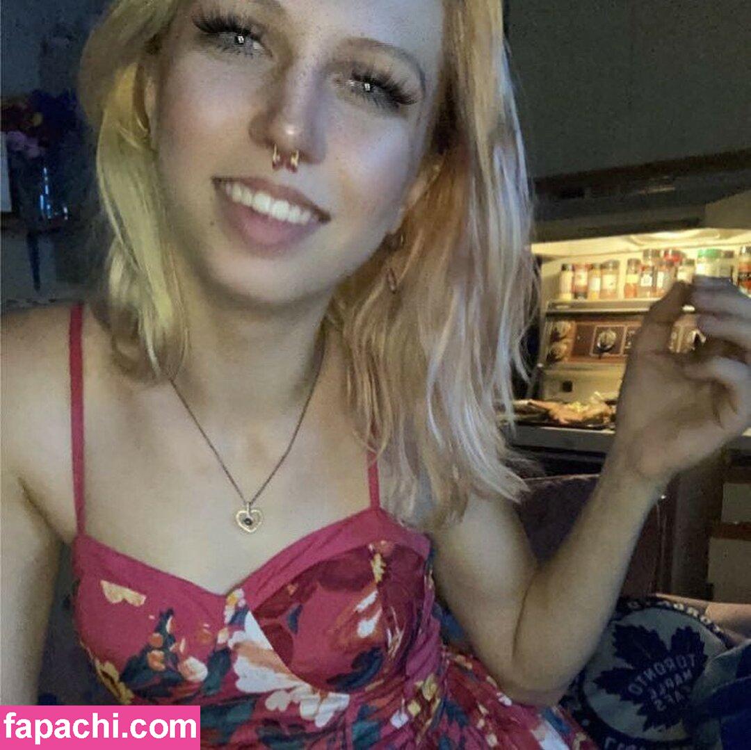 babydoll1912 / b.a.b.y_d.o.l.l_1912 leaked nude photo #0001 from OnlyFans/Patreon