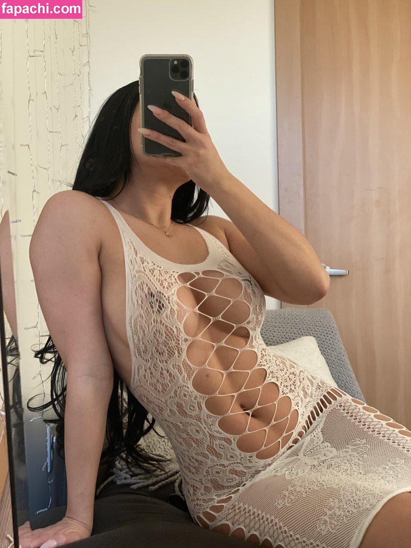 BabyGirlGlo leaked nude photo #0007 from OnlyFans/Patreon
