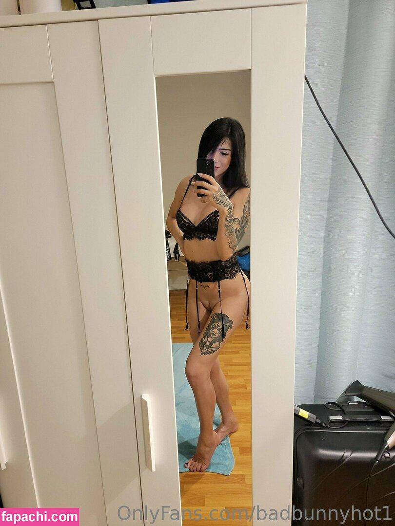 badbunnyhot1 / badfuckinbunny leaked nude photo #0038 from OnlyFans/Patreon