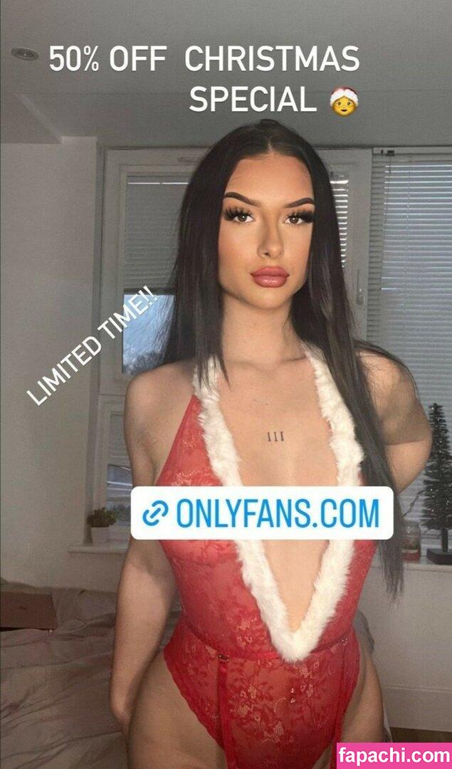 badgyalcbx / courtneybrown0x / courtxcourt18 leaked nude photo #0007 from OnlyFans/Patreon