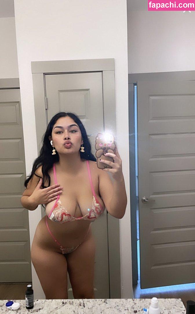 baebeexxx / Strawberryvenuz / bbypinkbunnny leaked nude photo #0013 from OnlyFans/Patreon