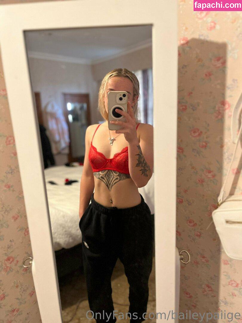 baileypaiige / starletsiren_ leaked nude photo #0002 from OnlyFans/Patreon
