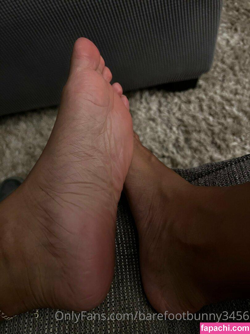 barefootbunny3456 / nynaeve56 leaked nude photo #0009 from OnlyFans/Patreon