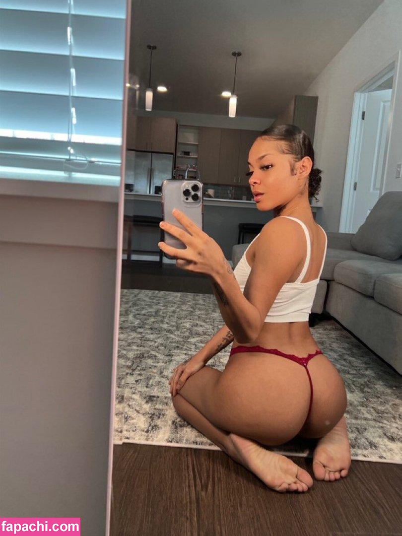 bbylxyaa / bbylayxo / its_trapgoose leaked nude photo #0002 from OnlyFans/Patreon