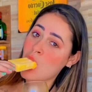 Bella Menezes avatar