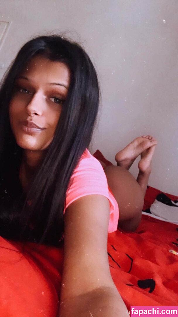 Berki Loretta / U169283725 / berkiloretta / kis_lili leaked nude photo #0051 from OnlyFans/Patreon