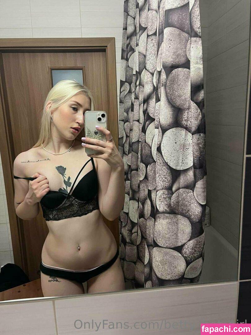 betty_hot_girl / bad__hot_girl leaked nude photo #0010 from OnlyFans/Patreon
