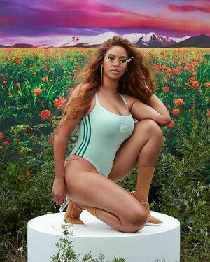 Beyonce Knowles leaked media #0004