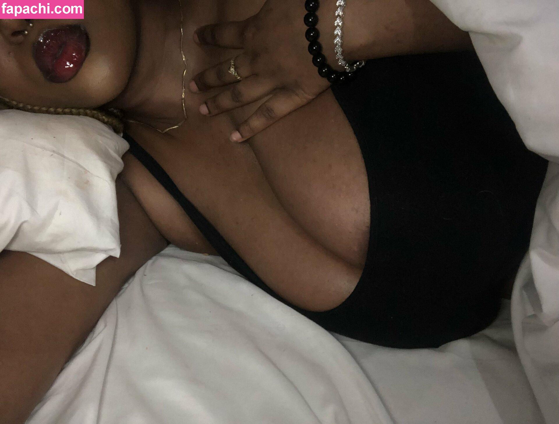 Bigtitti3barbie / SunshineElso / bigtitti3barbi33 leaked nude photo #0008 from OnlyFans/Patreon