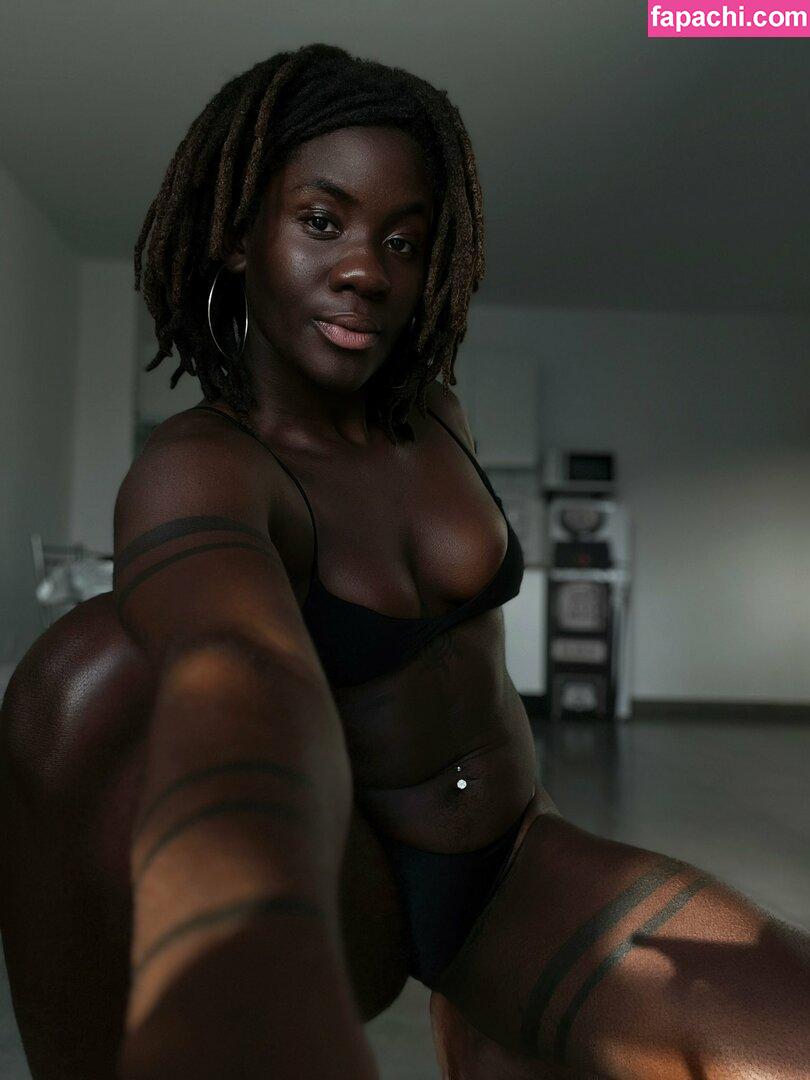 BinaNjikam leaked nude photo #0019 from OnlyFans/Patreon
