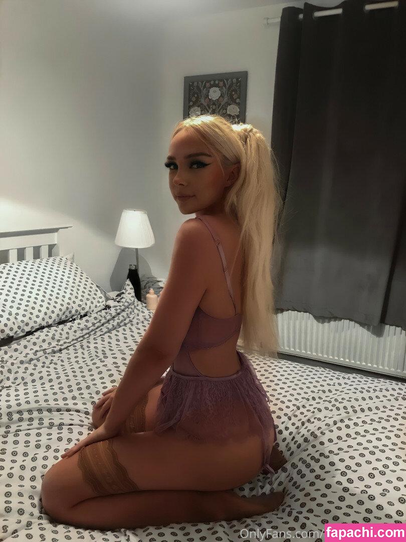blondebunnyy / peachy_shxn / saz.c_ leaked nude photo #0008 from OnlyFans/Patreon