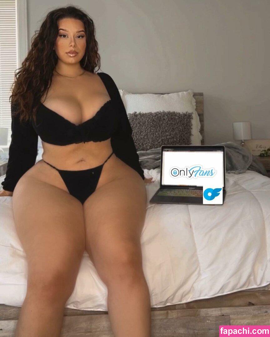 Blondiemami / strong_n_curvy leaked nude photo #0085 from OnlyFans/Patreon