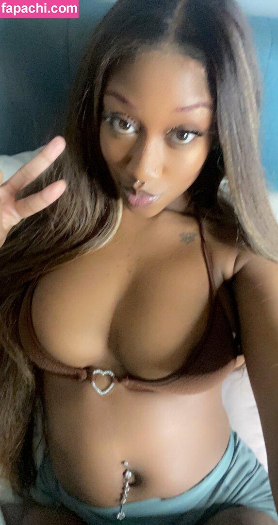 Bobby_111 / Bobbyyy_111 / bobby111 / niyah.aa_ leaked nude photo #0012 from OnlyFans/Patreon