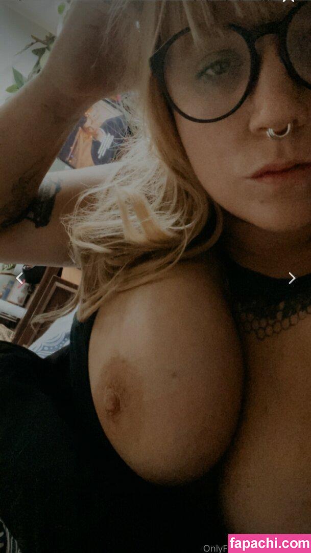 Boozetard Leah / boozetard leaked nude photo #0024 from OnlyFans/Patreon