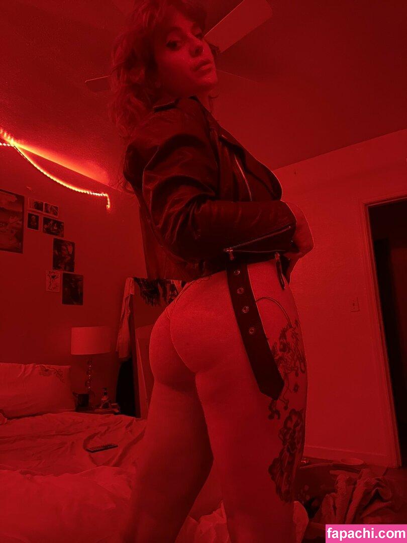 Brattyfox666 / deadly_fox666 leaked nude photo #0022 from OnlyFans/Patreon
